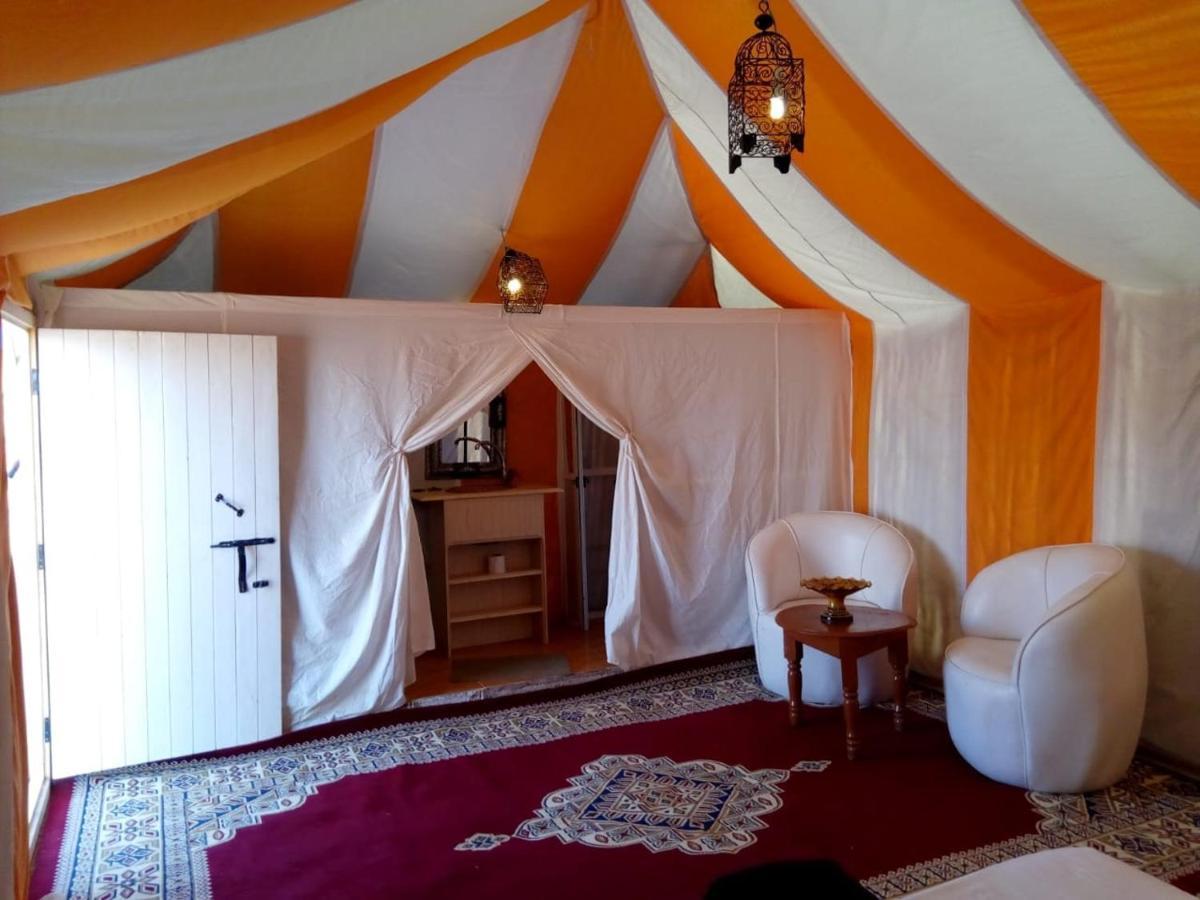 ホテル Ammar Luxury Camp メルズーガ エクステリア 写真