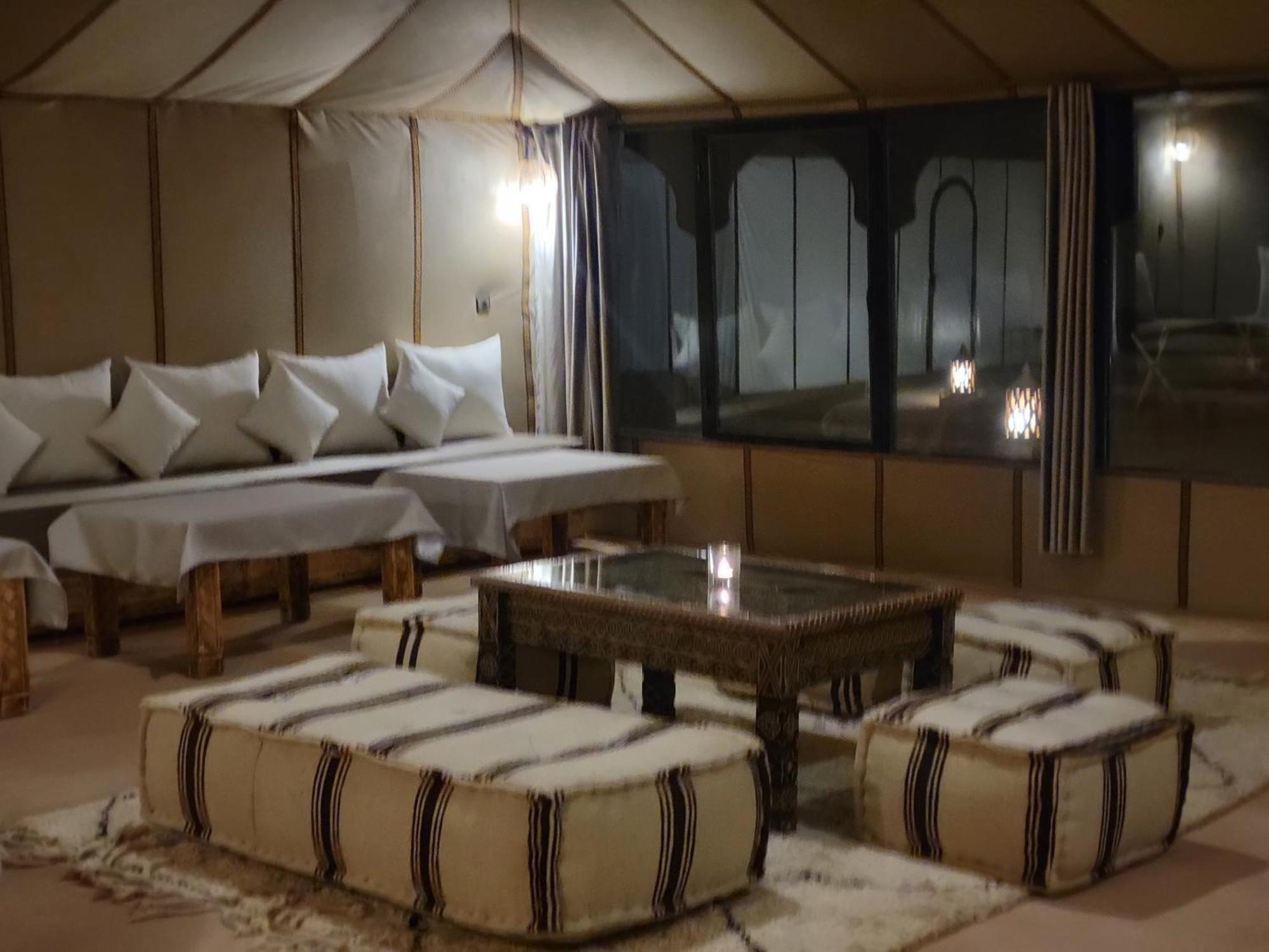 ホテル Ammar Luxury Camp メルズーガ エクステリア 写真