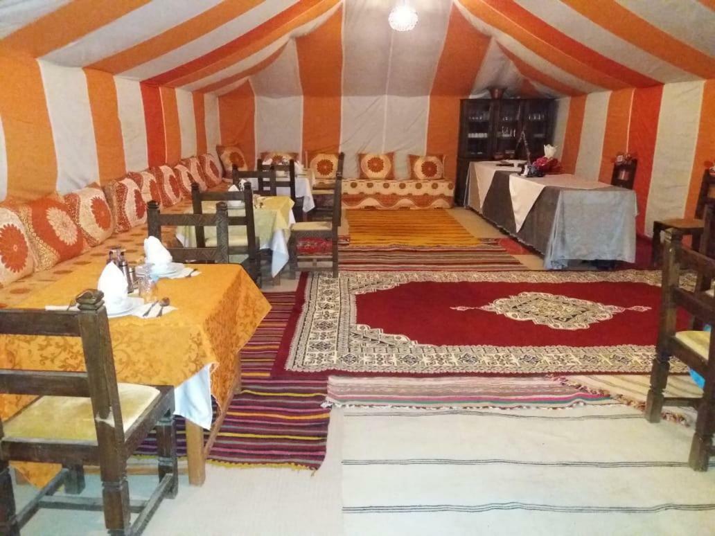 ホテル Ammar Luxury Camp メルズーガ エクステリア 写真