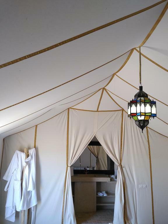 ホテル Ammar Luxury Camp メルズーガ エクステリア 写真